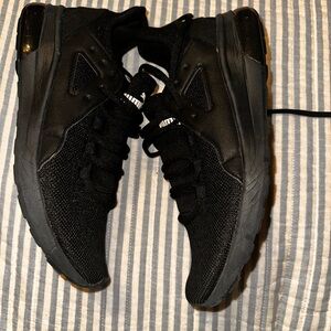 Puma shoes 8.5 Women’s